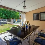 Vakantiehuis House Forest Paradise Barban