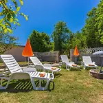 House Forest Paradise Vakantiehuis Barban