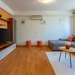 House Forest Paradise *