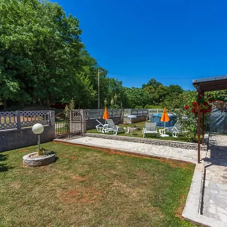 Σπίτι διακοπών House Forest Paradise