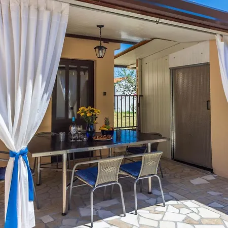 House Forest Paradise Vakantiehuis