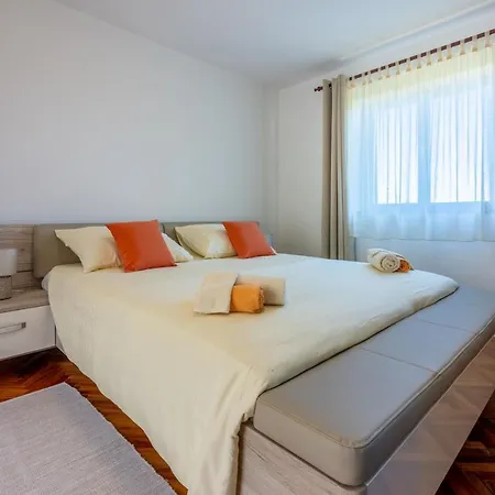 度假居 House Forest Paradise Barban